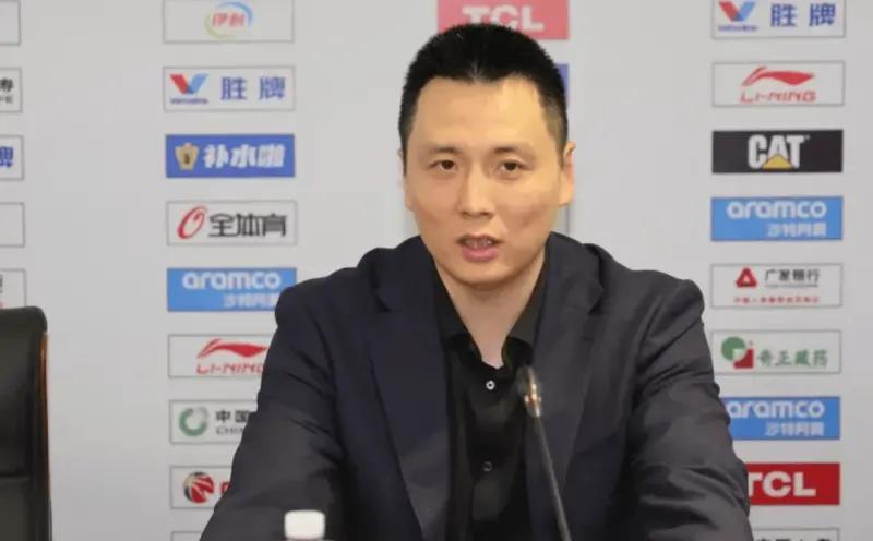 华体会官网-胜吉林采访！满意全队发挥，回应冲冠将目标定在争四，弗格展情商